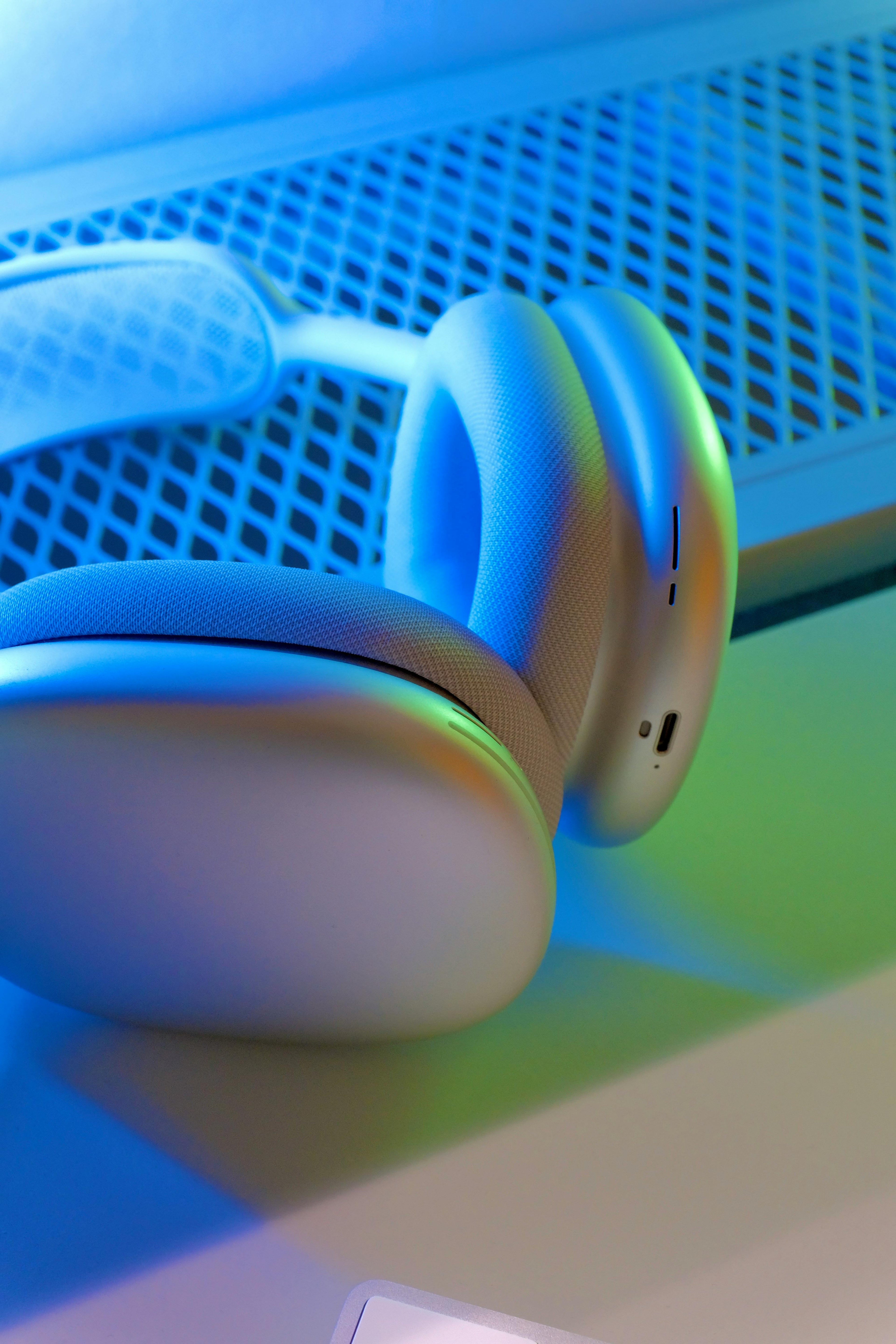 كتابة ٣٠ جملة باللغة الإنجليزية