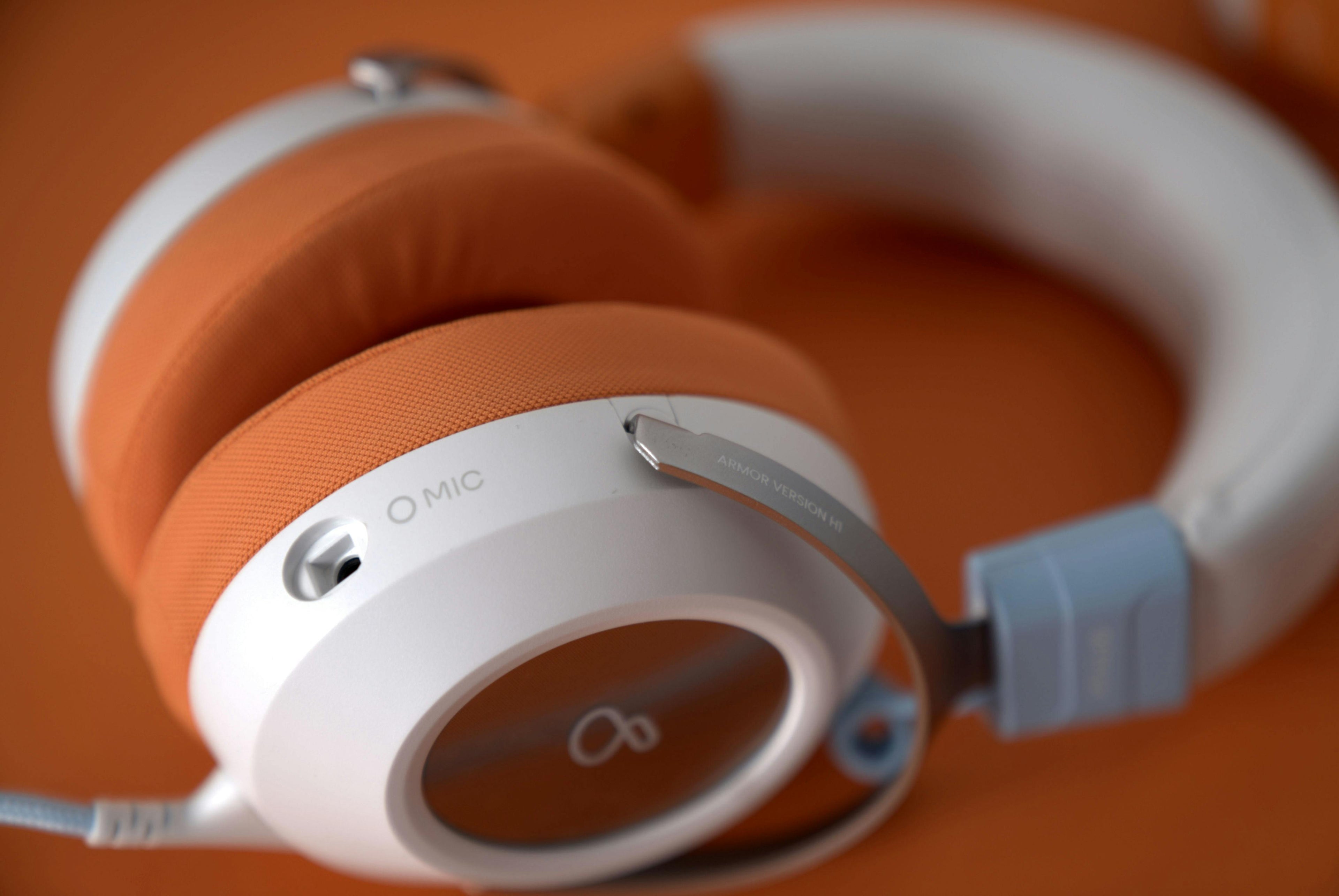 كتابة ٥ جملة باللغة الإنجليزية